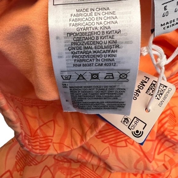 Adidas - NWT Mid-Rise Printed Sports Leggings with Elasticated Waist Sz M - Picture 8 of 10